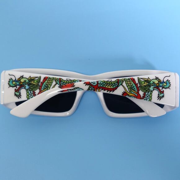 Ed Hardy Sunglasses UV 100% Protective White w/ Dragon Hokusai - Picture 1 of 11